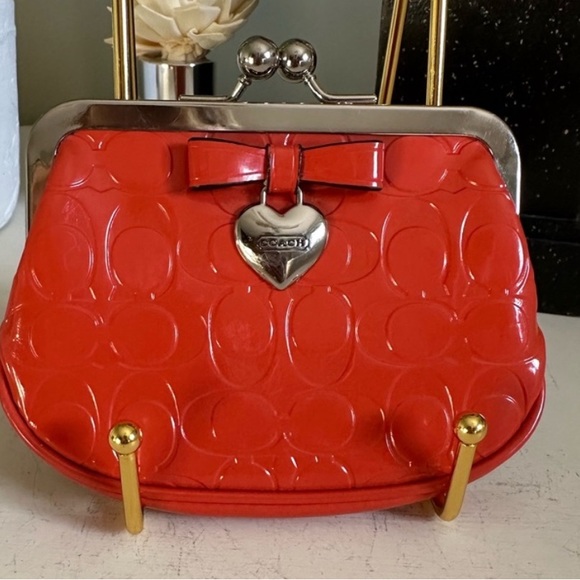Coach rare, vintage kiss-lock coin purse, EUC - Picture 3 of 7